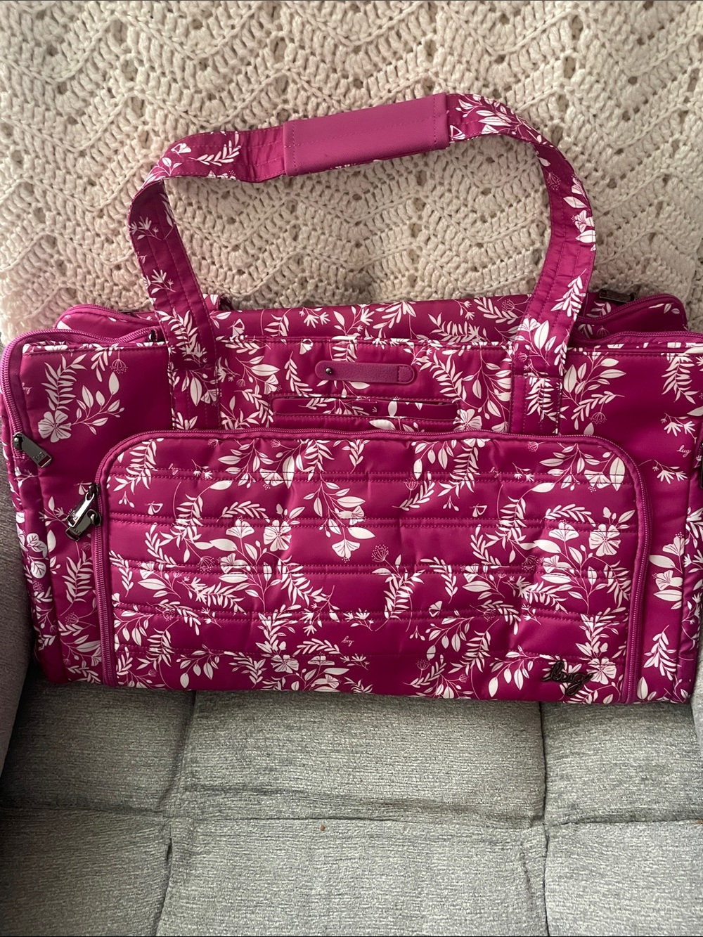 Lug Trolley Duffel Flourish Berry